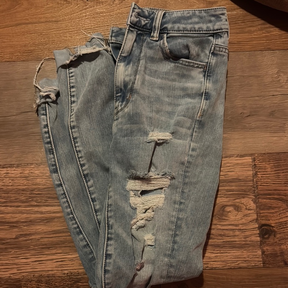 American Eagle Outfitters Light Blue Denim Jeans